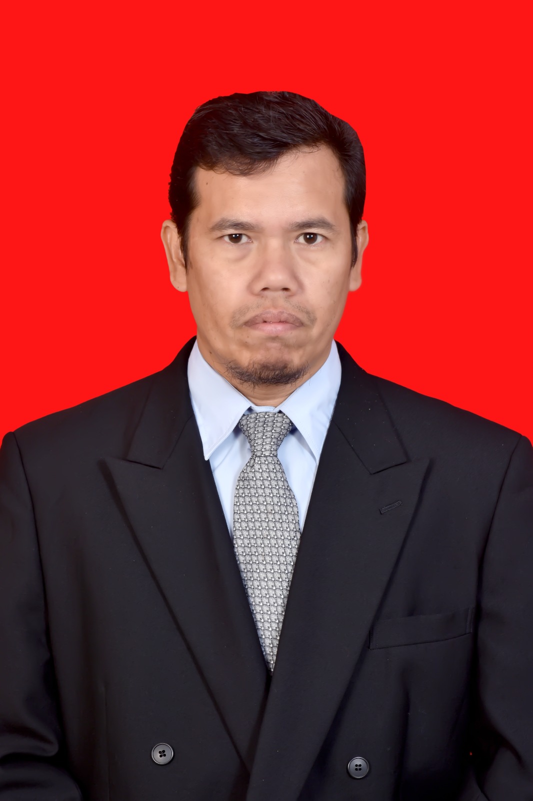 Yana Maulana, S.Sy., ME.